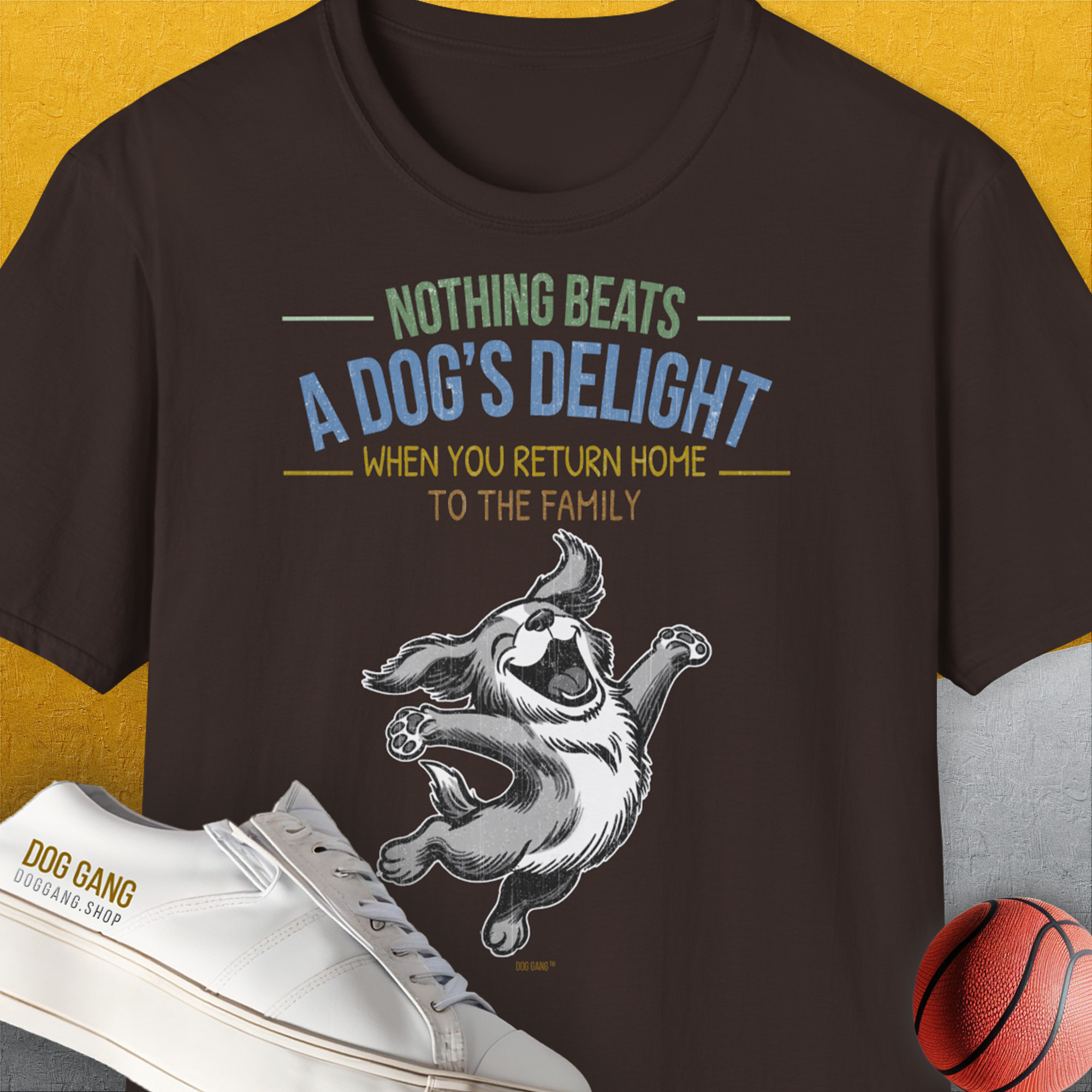 Nothing Beats A Dog's Delight When You Return Home, Volume 3, Unisex T-Shirt-Dark Chocolate-humorvolles Hundeshirt, lustiger Spruch mit Hund, Design by Dog Gang