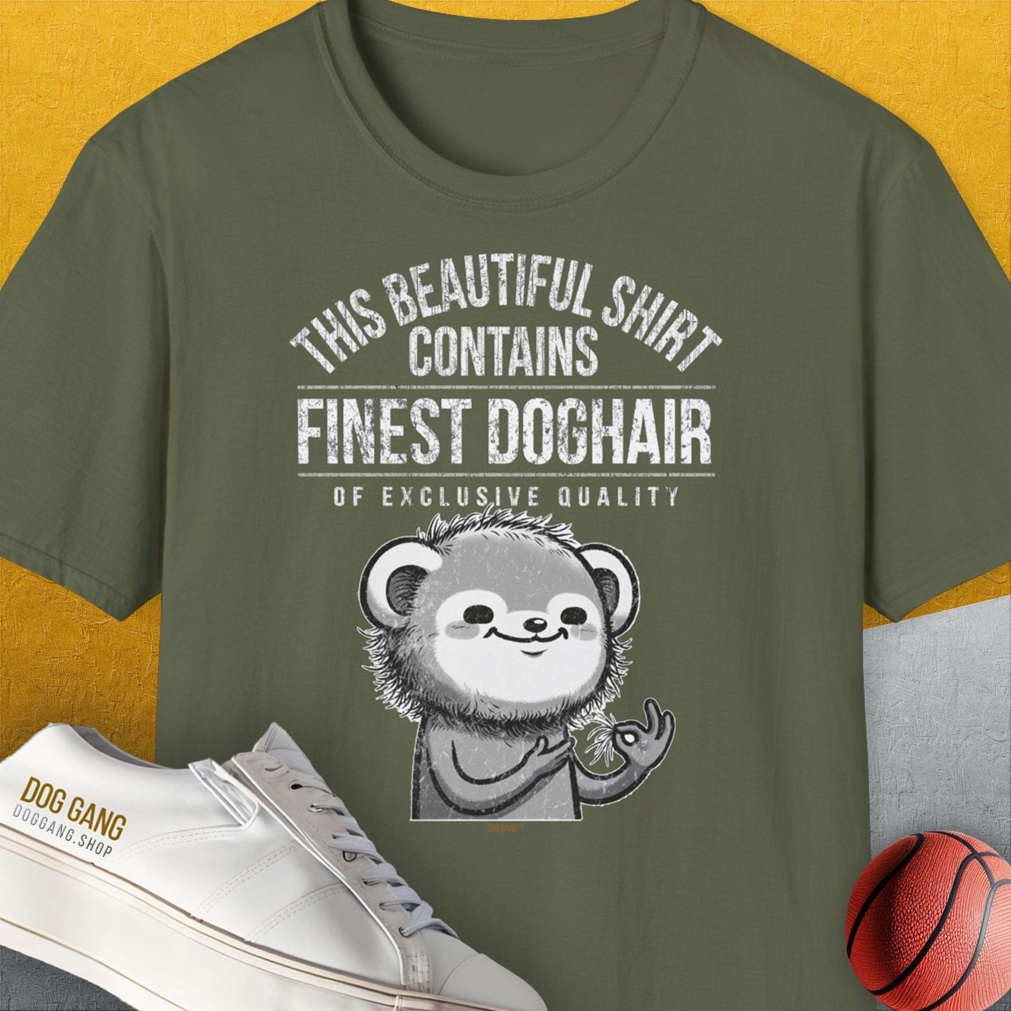 This Beautiful Shirt Contains Finest Dog Hair Of Exclusive Quality, Volume 2, Unisex T-Shirt-Military Green-bequemes Shirt mit lustigem Spruch für Hundebesitzer, Design by Dog Gang