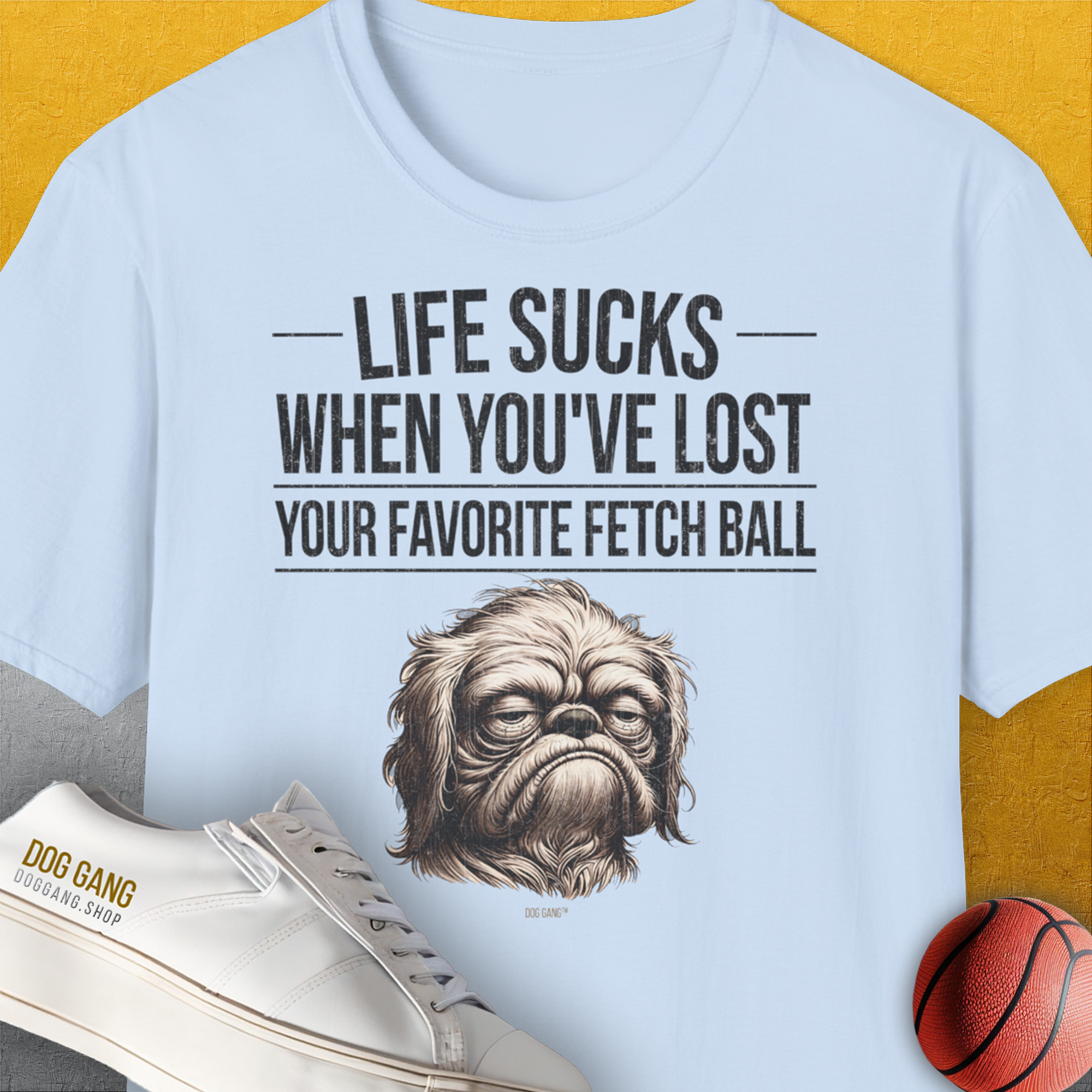 Life Sucks When You've Lost Your Favorite Fetch Ball, Volume 2, Unisex T-Shirt-Light Blue-lustiger Spruch auf bequemen Shirt für Hundeliebhaber, Design by Dog Gang