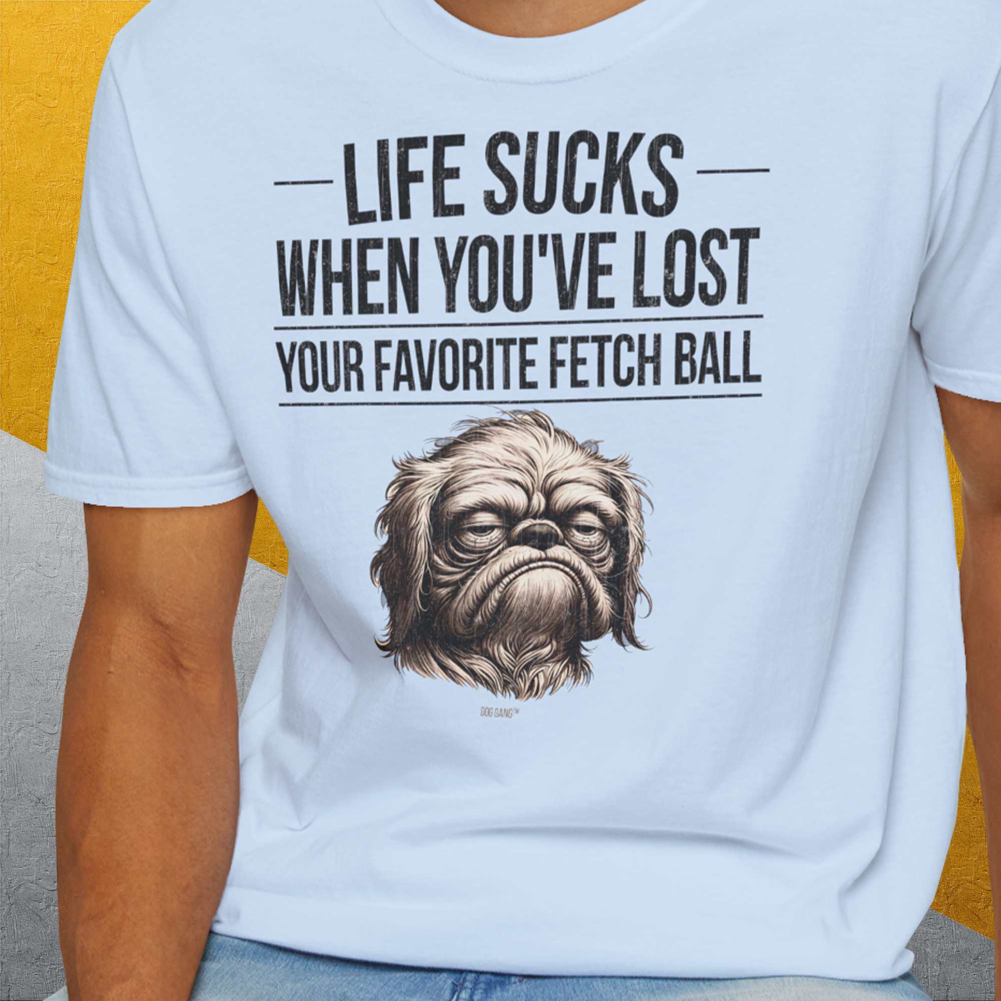 Life Sucks When You've Lost Your Favorite Fetch Ball, Volume 2, Unisex T-Shirt-humorvolles Hundeshirt, lustiger Spruch mit Hund, Design by Dog Gang