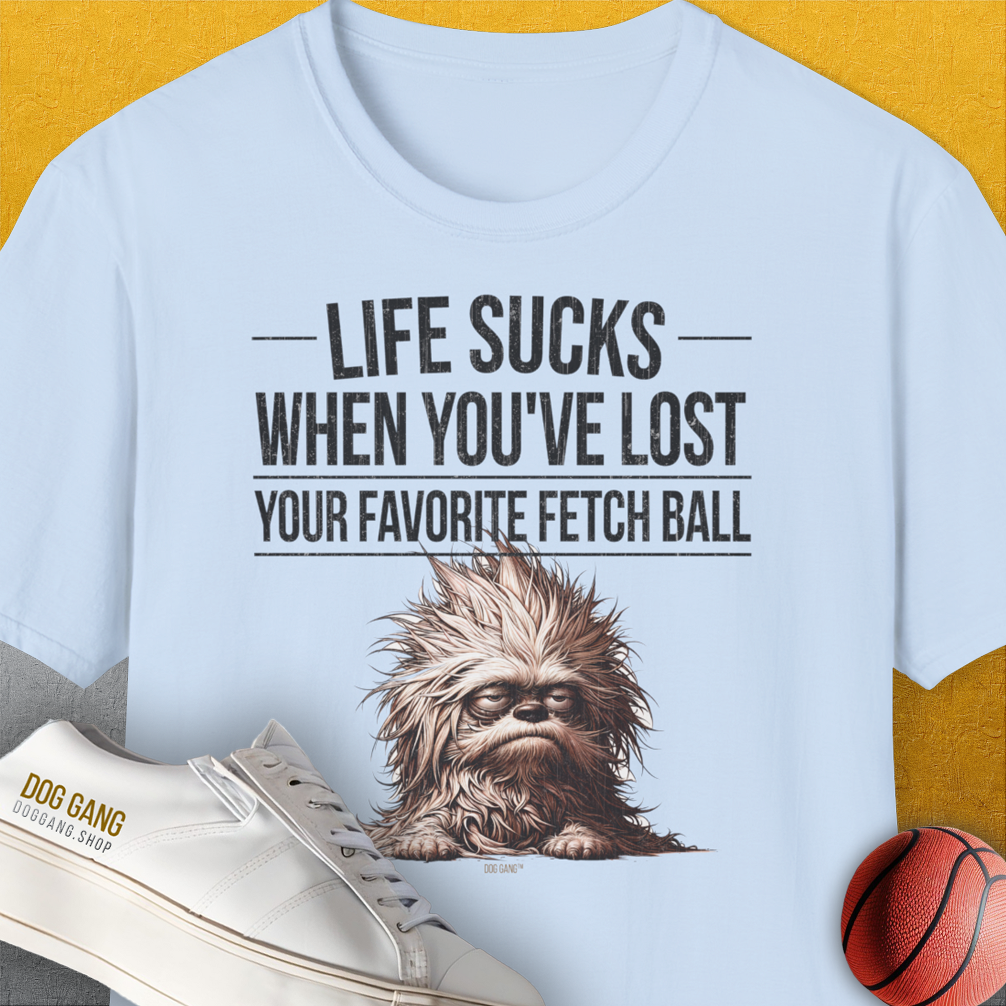 Life Sucks When You've Lost Your Favorite Fetch Ball, Volume 3, Unisex T-Shirt-Light Blue-bequemes Shirt mit lustigem Spruch für Hundebesitzer, Design by Dog Gang