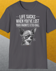 Life Sucks When You've Lost Your Favorite Fetch Ball, Volume 6, Unisex T-Shirt-humorvolles Hundeshirt, lustiger Spruch mit Hund, Design by Dog Gang