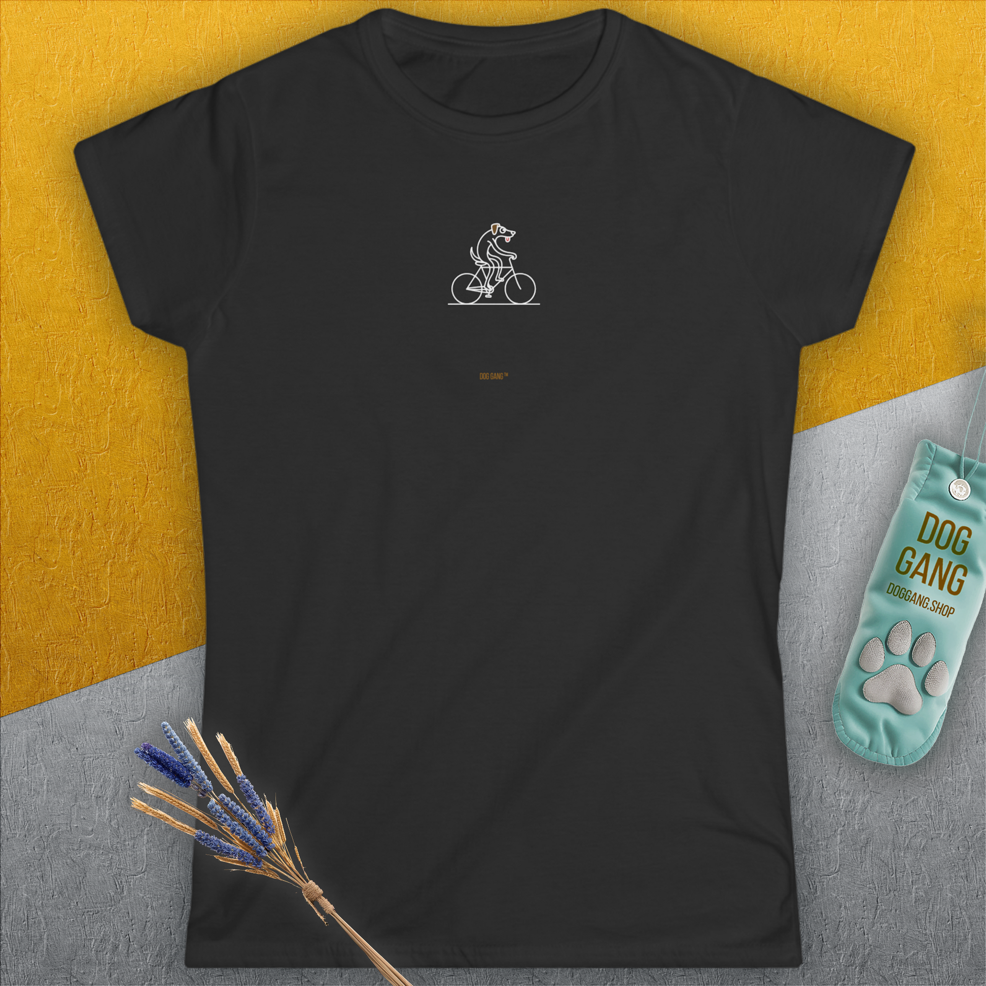 The Dog Gang Minimalistic Series I, Volume 4, Women's T-Shirt-a minimalistic Shirtdesign by Dog Gang of Switzerland