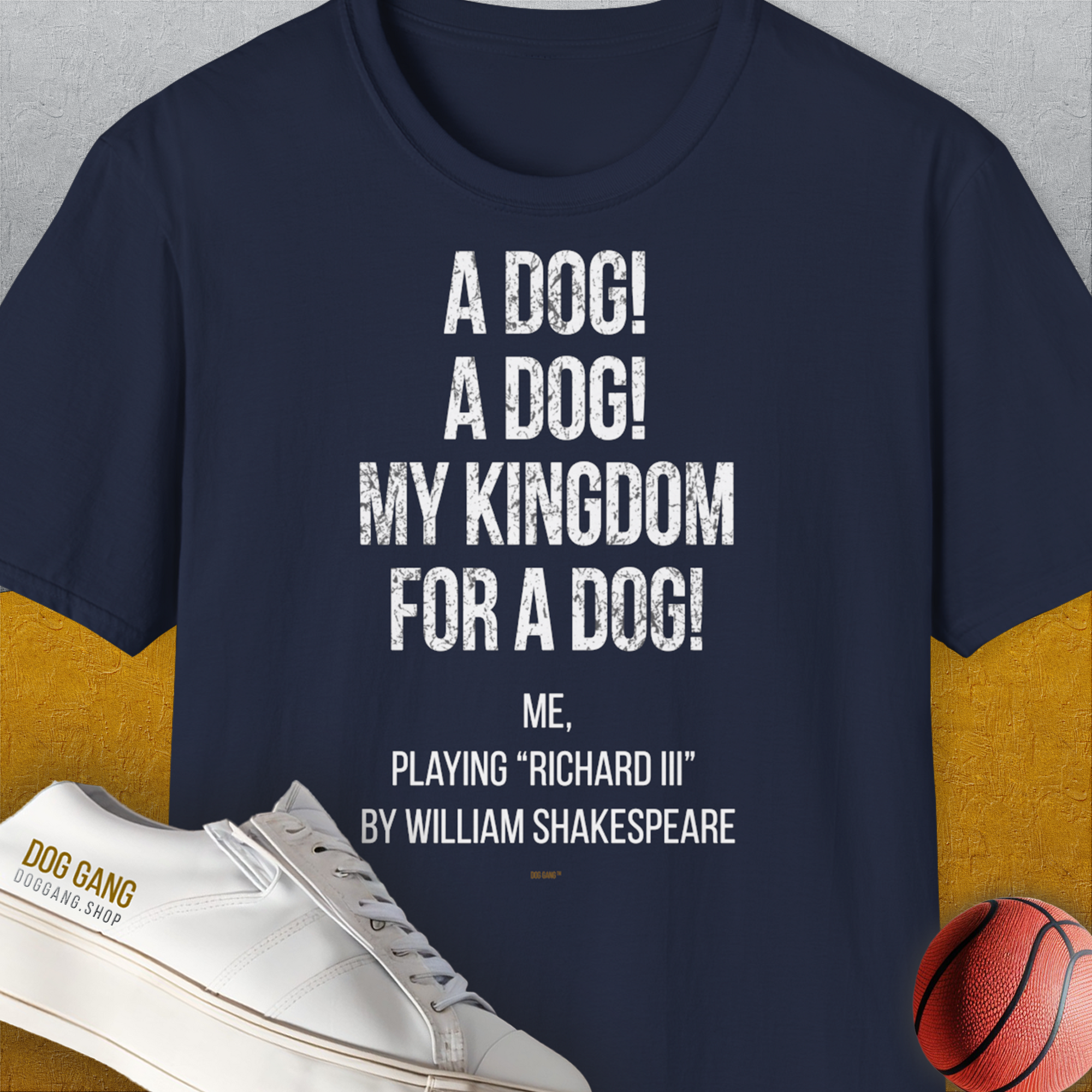 My Kingdom For A Dog - Me Playing Richard III. by Shakespeare, Unisex T-Shirt-Navy-witziges Shirt mit lustigem Spruch für Hundefreund, Design by Dog Gang