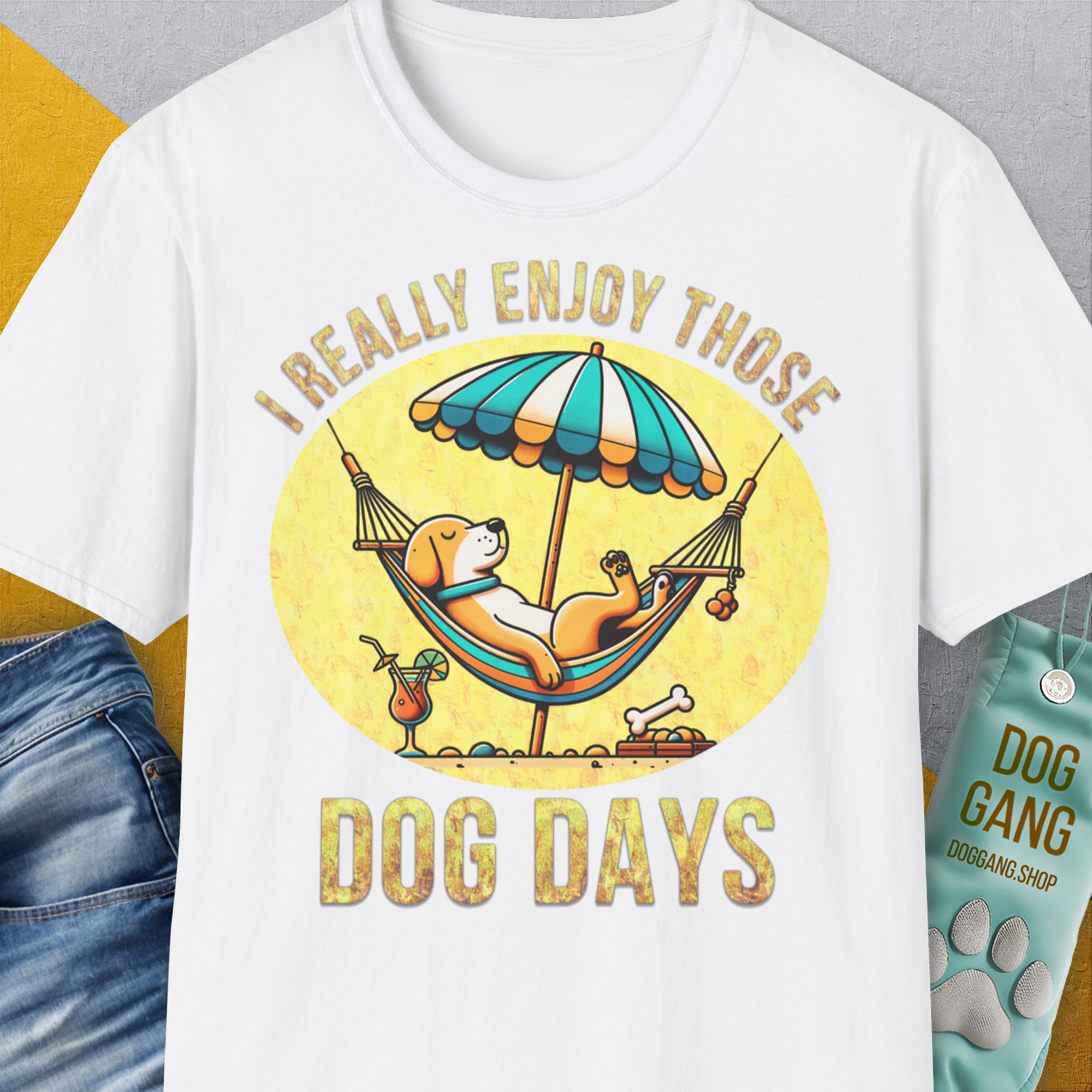 I Really Enjoy Those Dog Days, Unisex T-Shirt-White-cooles Tee mit lustigem Spruch für Hundefreunde, Design by Dog Gang