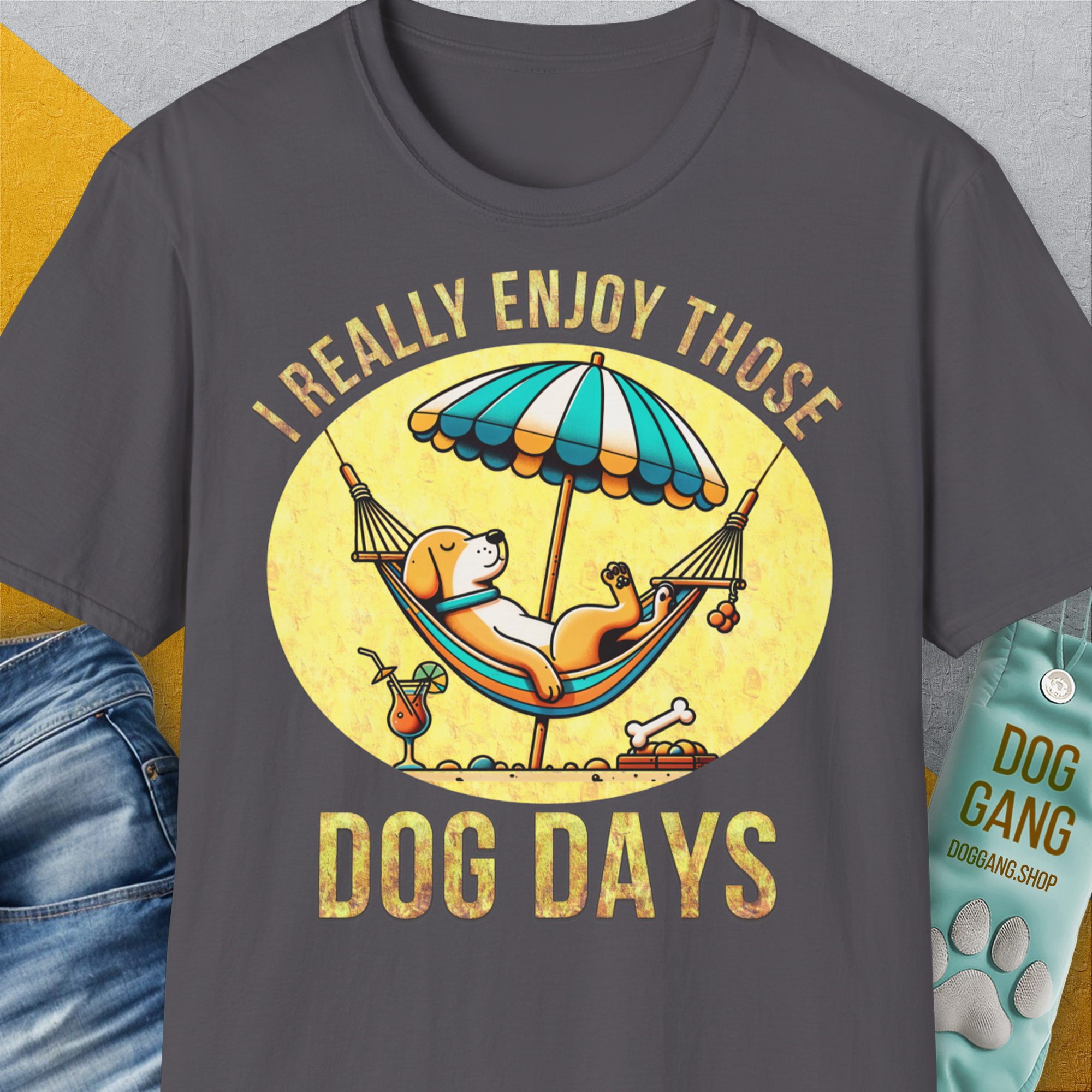 I Really Enjoy Those Dog Days, Unisex T-Shirt-Charcoal-bequemes Shirt mit lustigem Spruch für Hundebesitzer, Design by Dog Gang