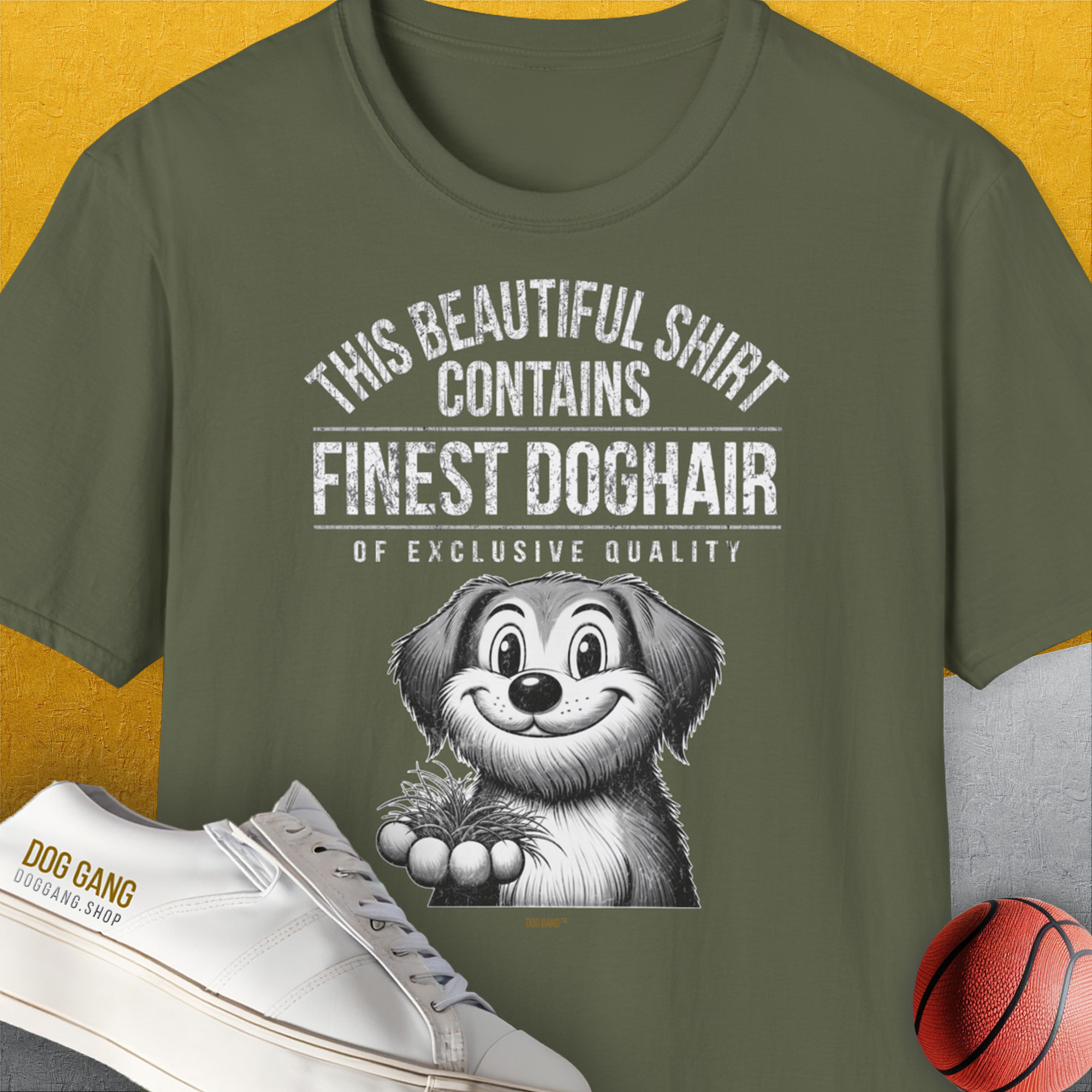 This Beautiful Shirt Contains Finest Dog Hair Of Exclusive Quality, Volume 1, Unisex T-Shirt-Military Green-witziges Shirt mit lustigem Spruch für Hundefreund, Design by Dog Gang