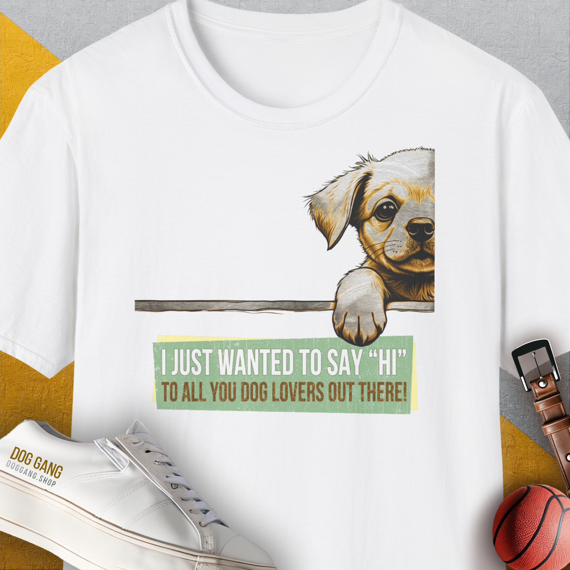 "Say Hi" Series, Volume 2, Unisex T-Shirt-White-bequemes Shirt mit lustigem Spruch für Hundebesitzer, Design by Dog Gang