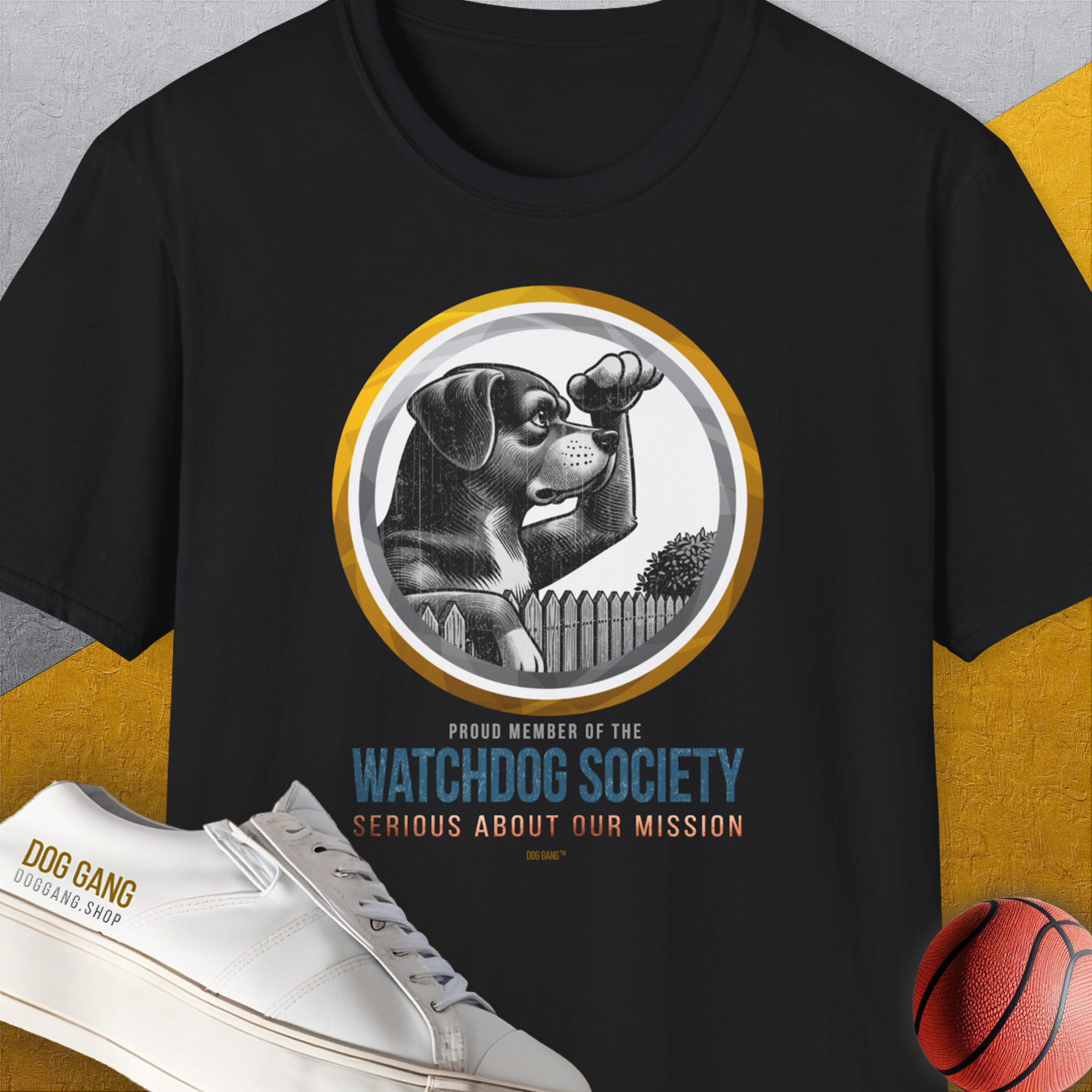 (Member Of The) Watchdog Society Series, Volume 3, Unisex T-Shirt-Black-bequemes Softstyle - Tshirt. Lustiger Spruch mit Hund. Für Hundefreunde, in- und outdoor. Design by Dog Gang